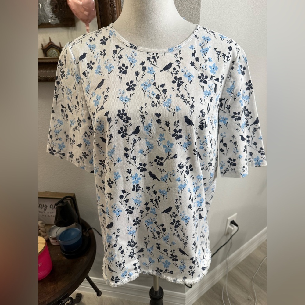 Draper James Blue and Black Floral Short Sleeve Top